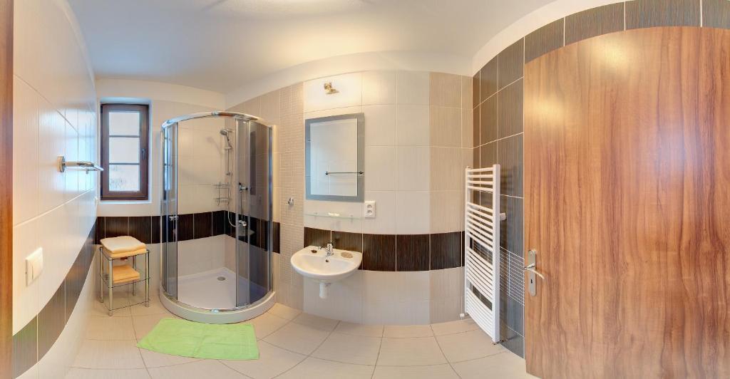 Rekreacny Dom Vyhne Apartamento Quarto foto