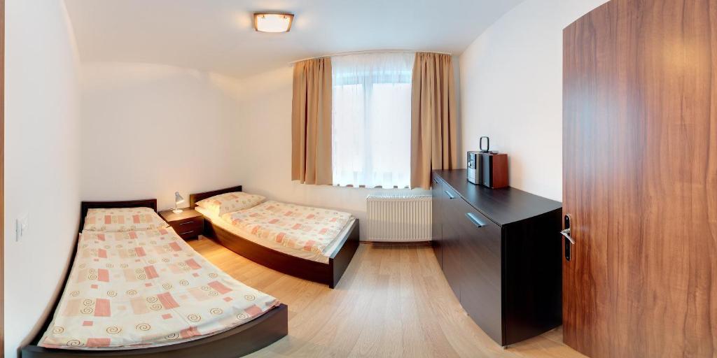 Rekreacny Dom Vyhne Apartamento Quarto foto